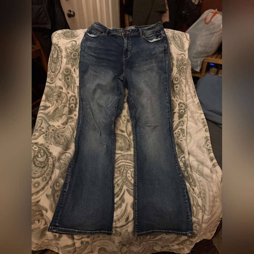 Maurices Indigo Wide Leg Jeans